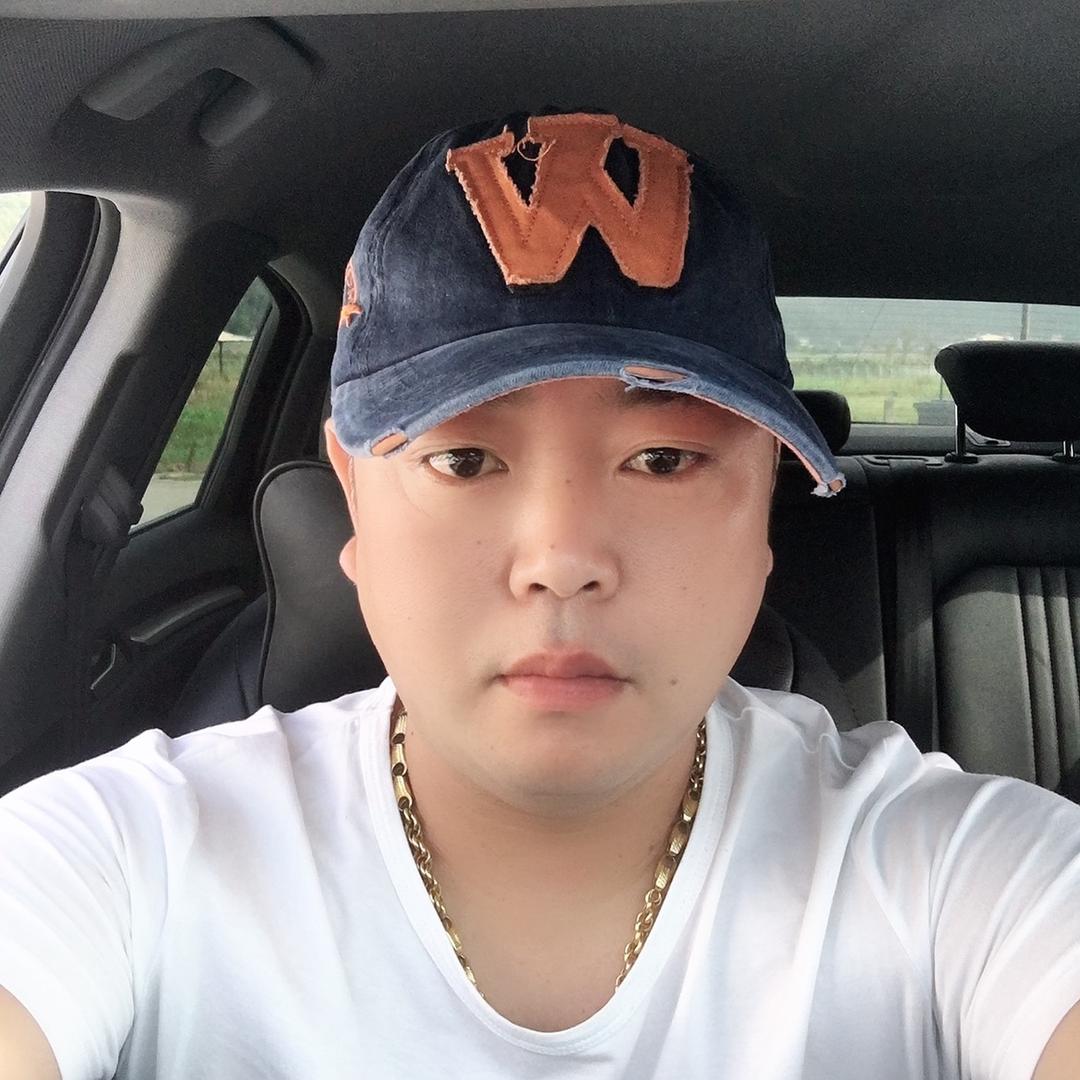 坝头胖哥烤新鲜羊肉烤生蚝