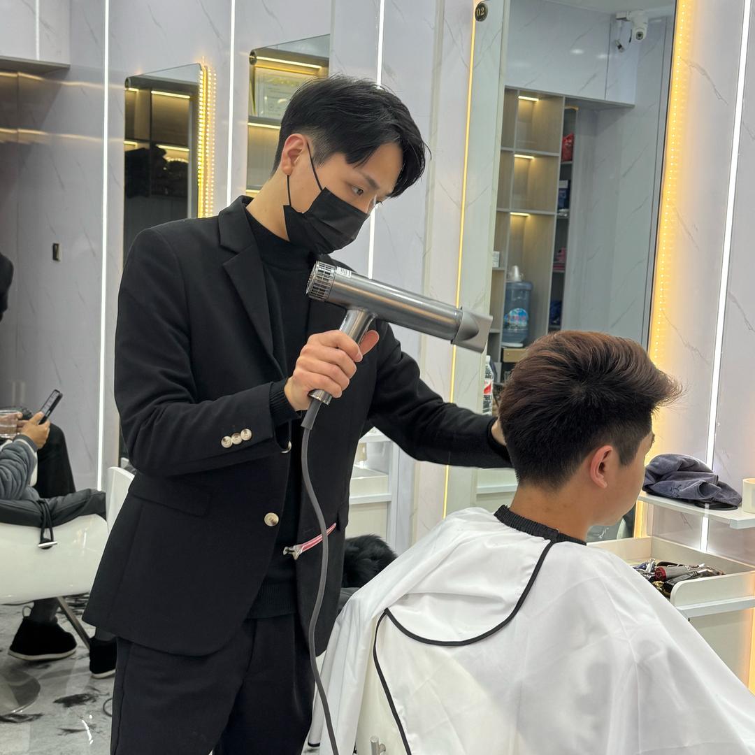最"简单"理发师