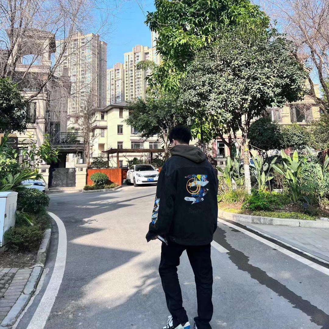 小徐睡不醒🏸（努力恢复版）