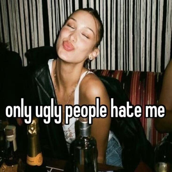 花蝴蝶飞来噜🦋