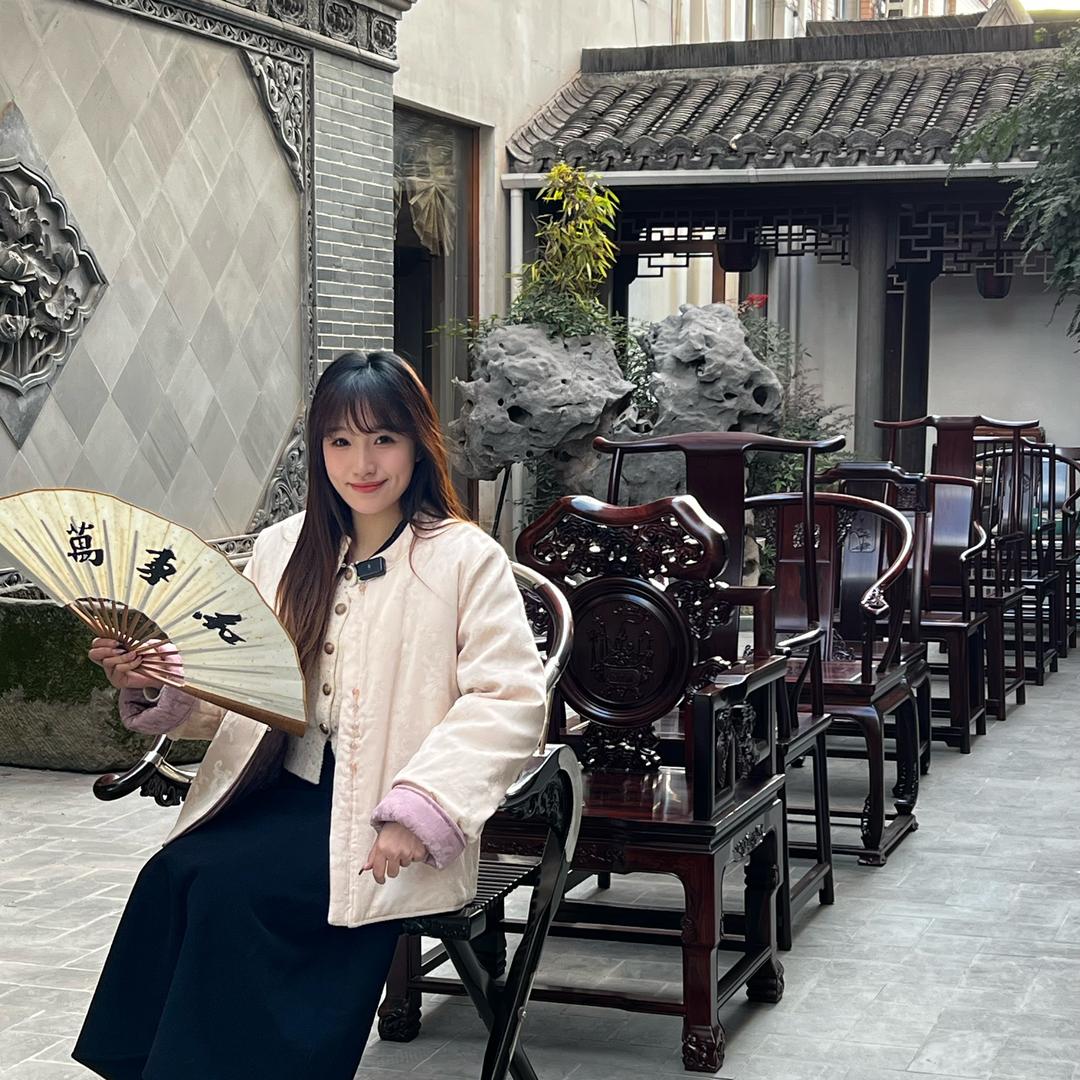 万事红红木甄选