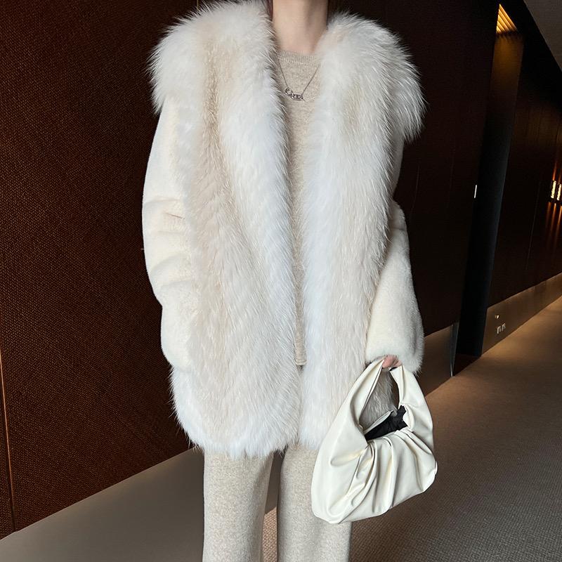 赫本一眼女装穿搭