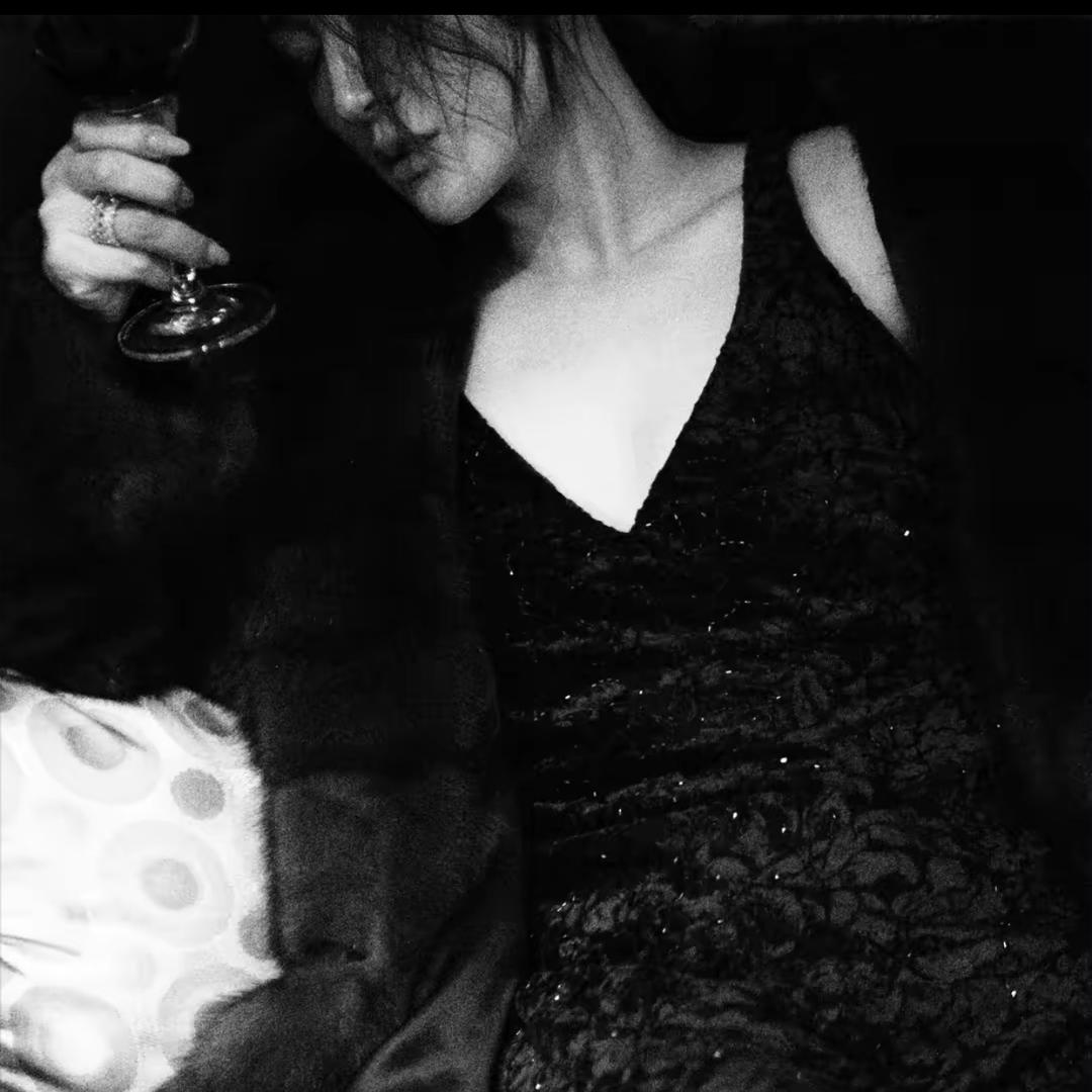 洛哥（高端穿搭）