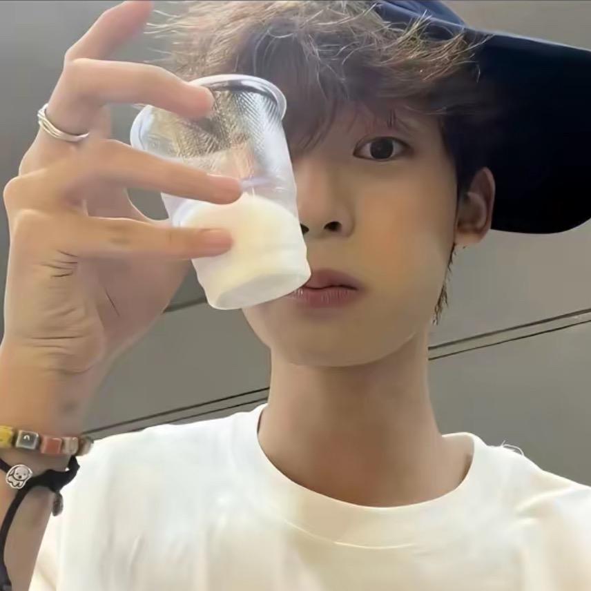 男的
