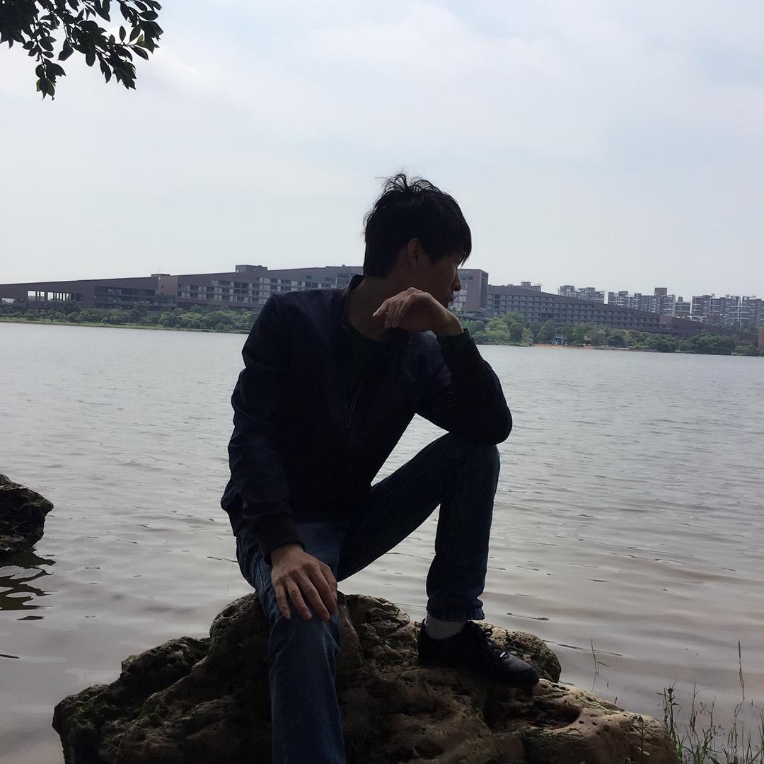 小西