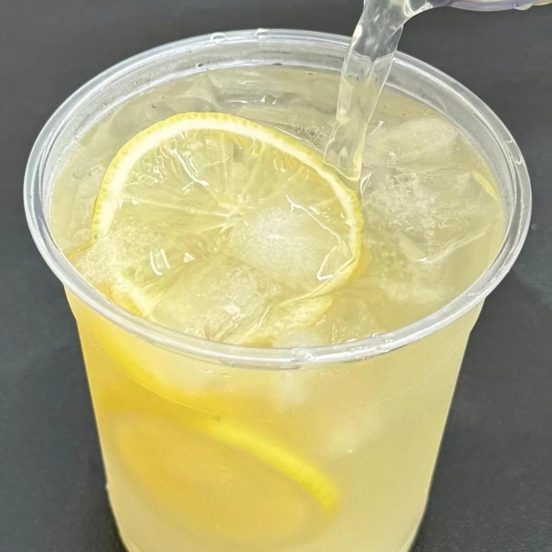 柠檬水