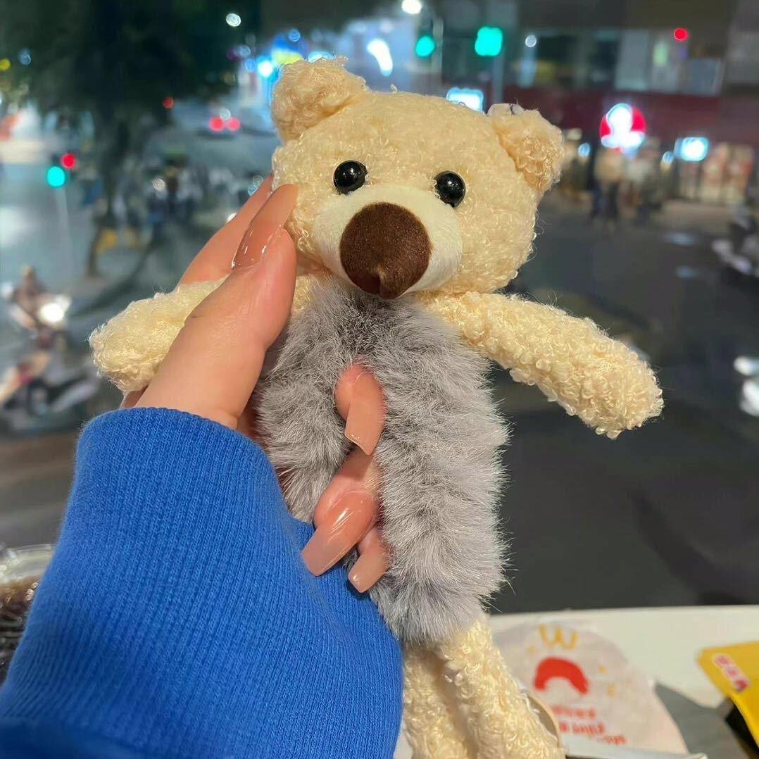 窝在沙发里听歌