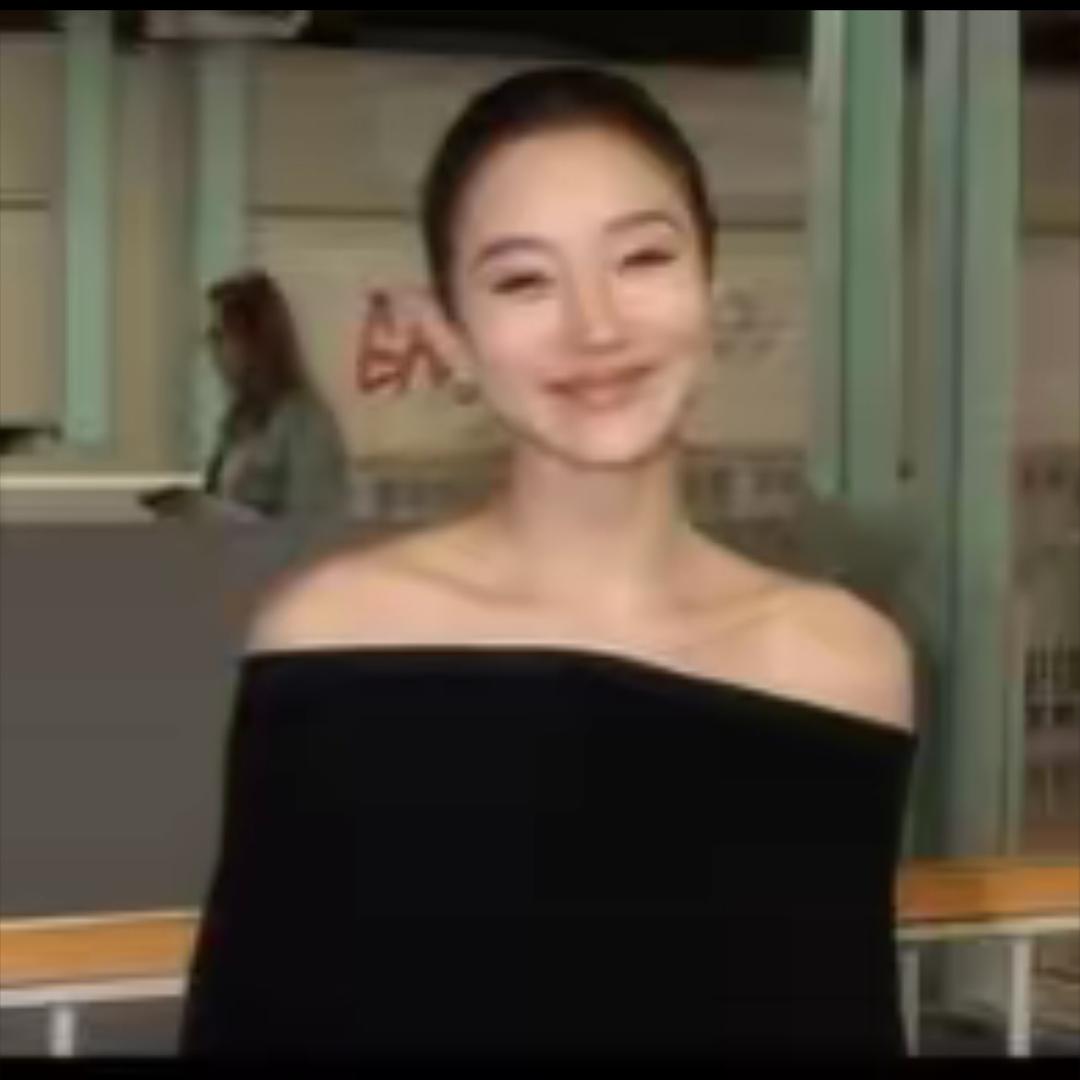 LiLi-李慧儿 时尚穿搭