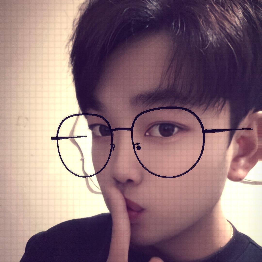 龙兒♠︎自律中…