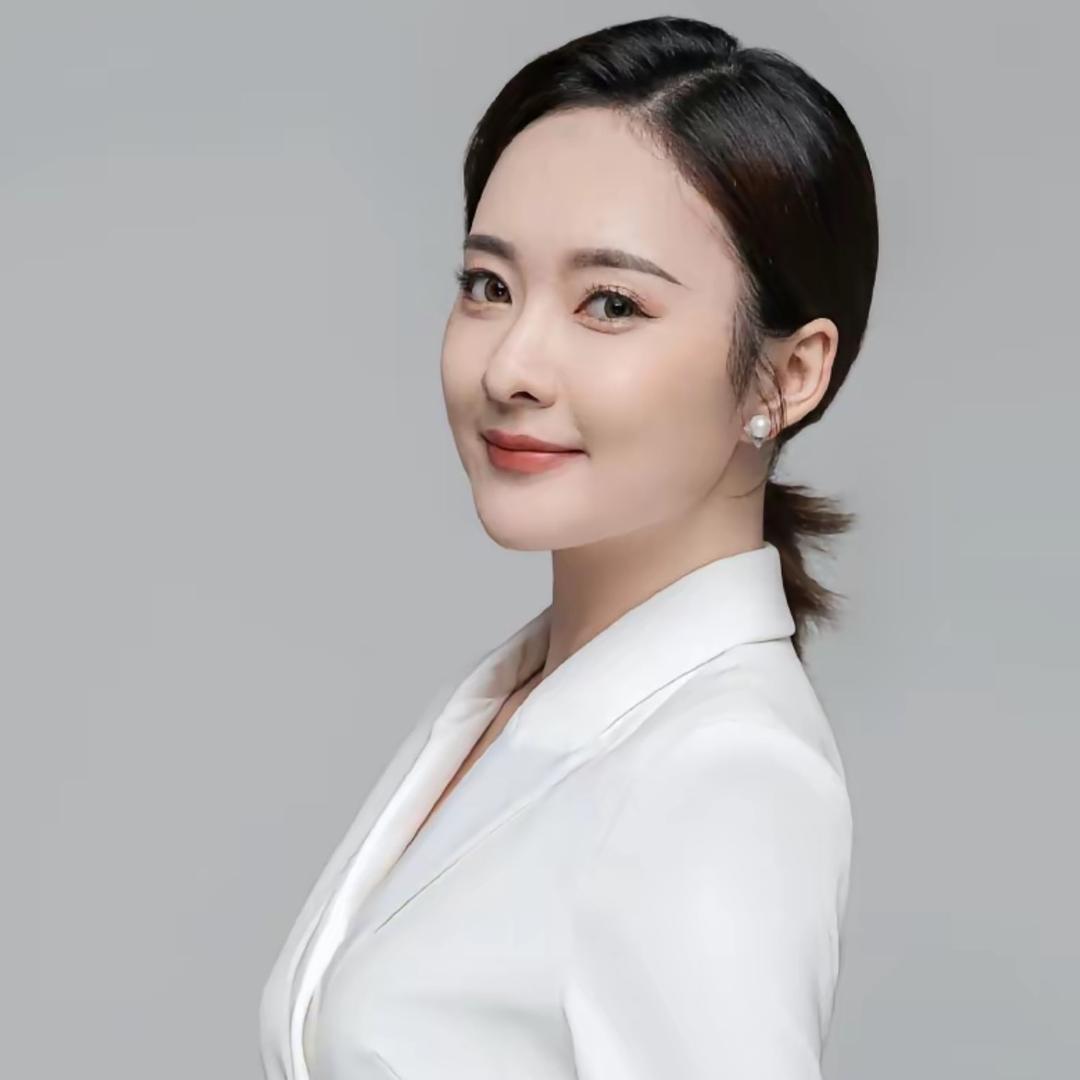 臻臻（冲刺1W粉）