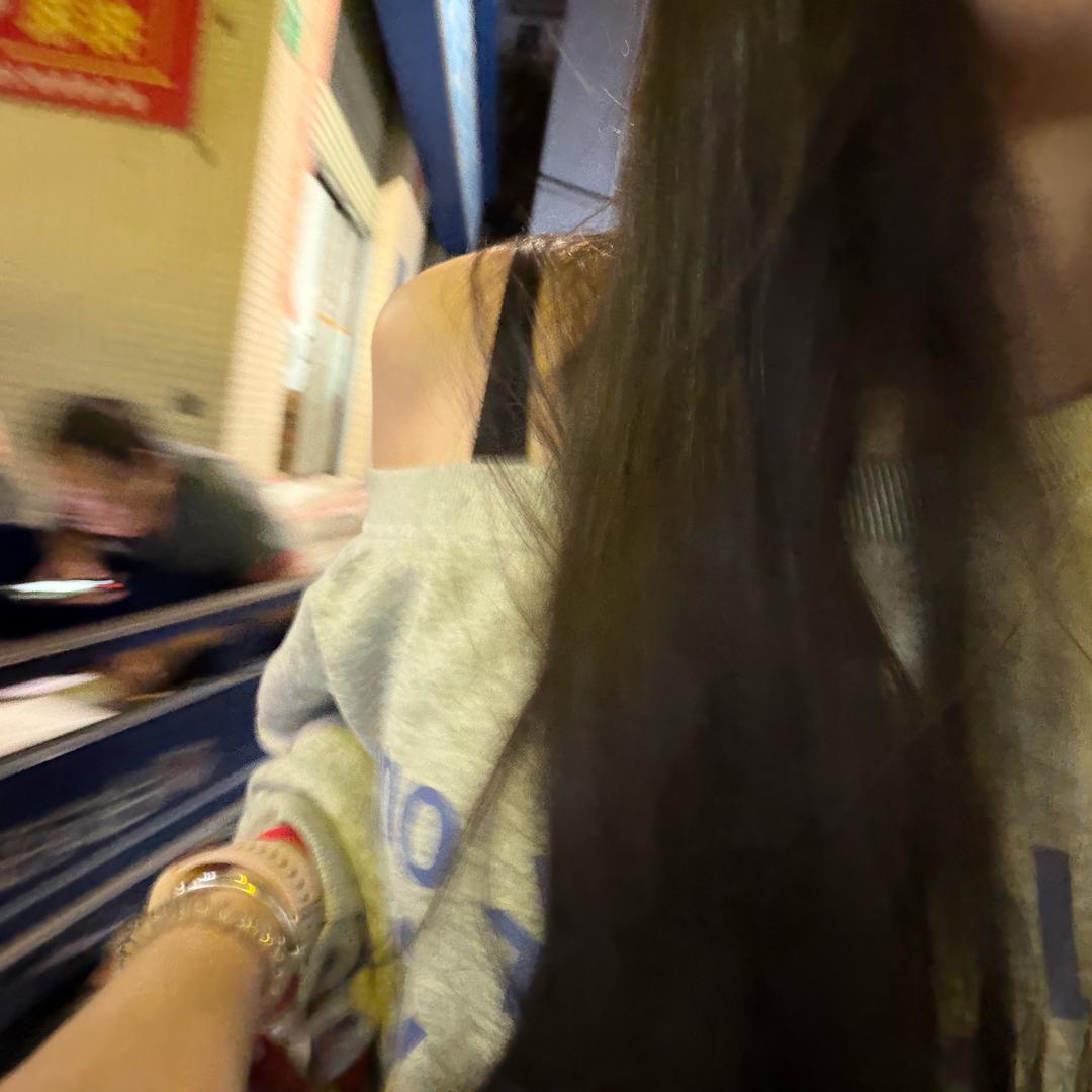 恩不是嗯¹¹¹⁸