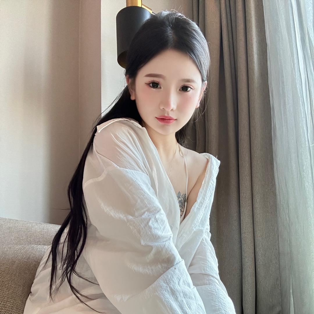 胡美人🤓