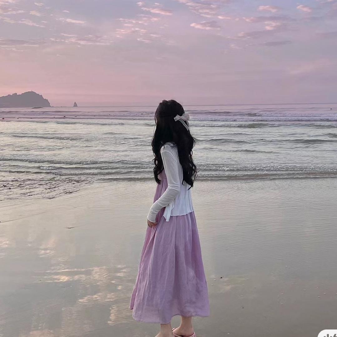 依小妮