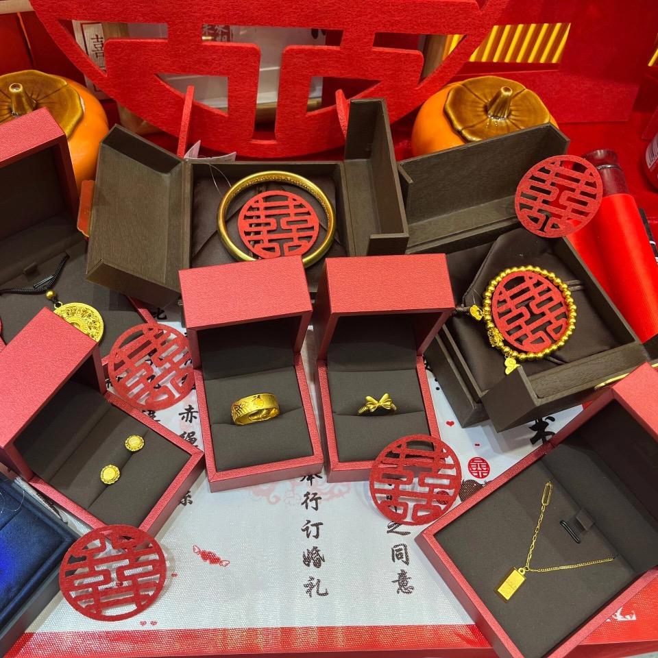 心系百姓