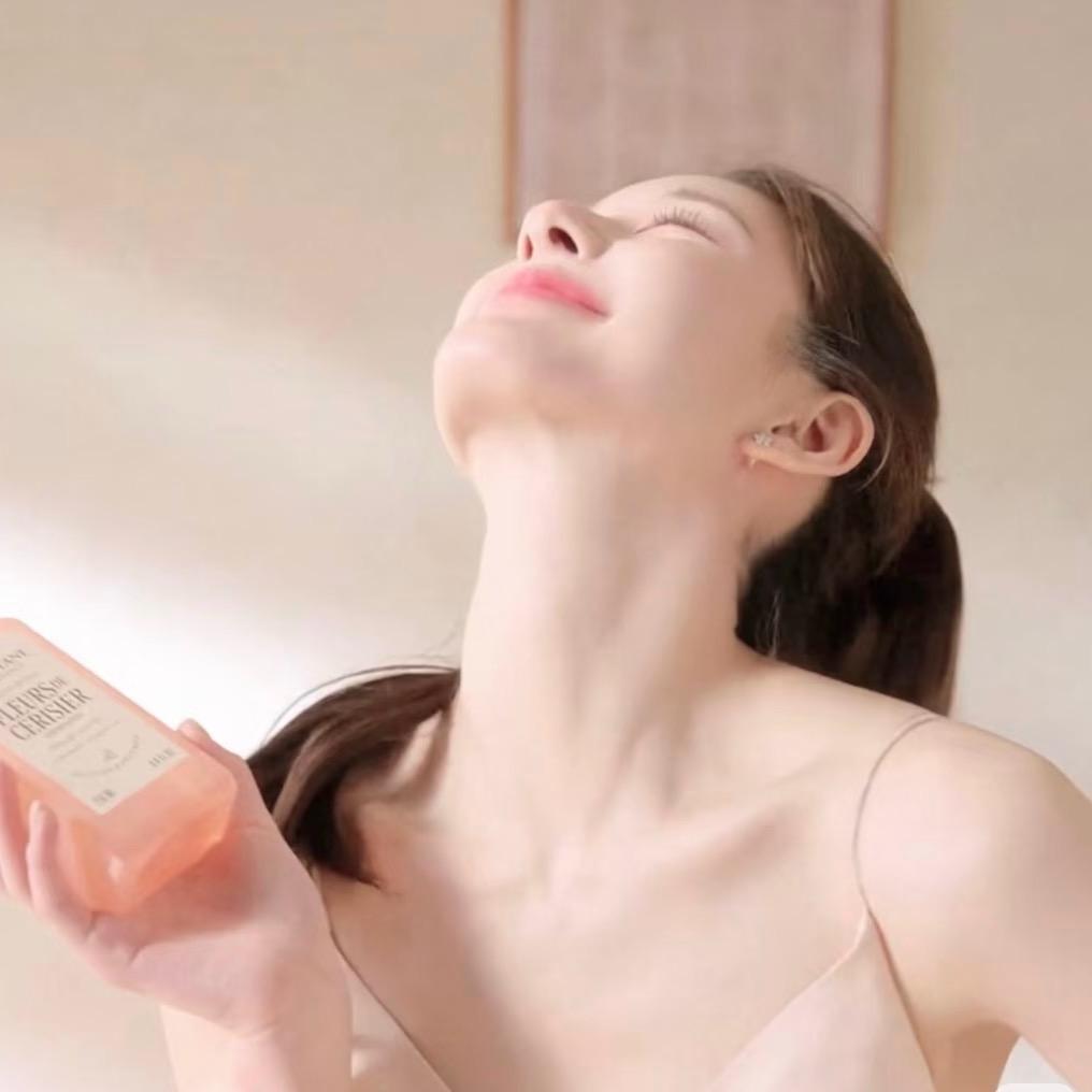 元元爱吃芋泥饼