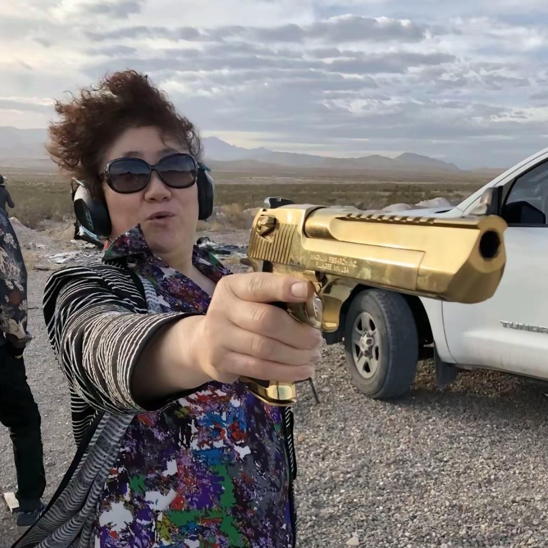 A.健身教练老王111