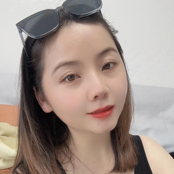 “艳富不浅”🏃‍♀️‍➡️