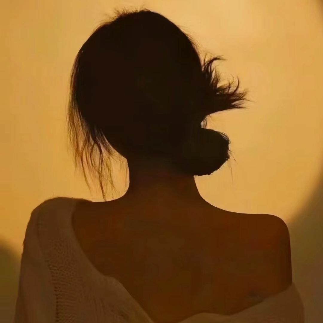 周茉