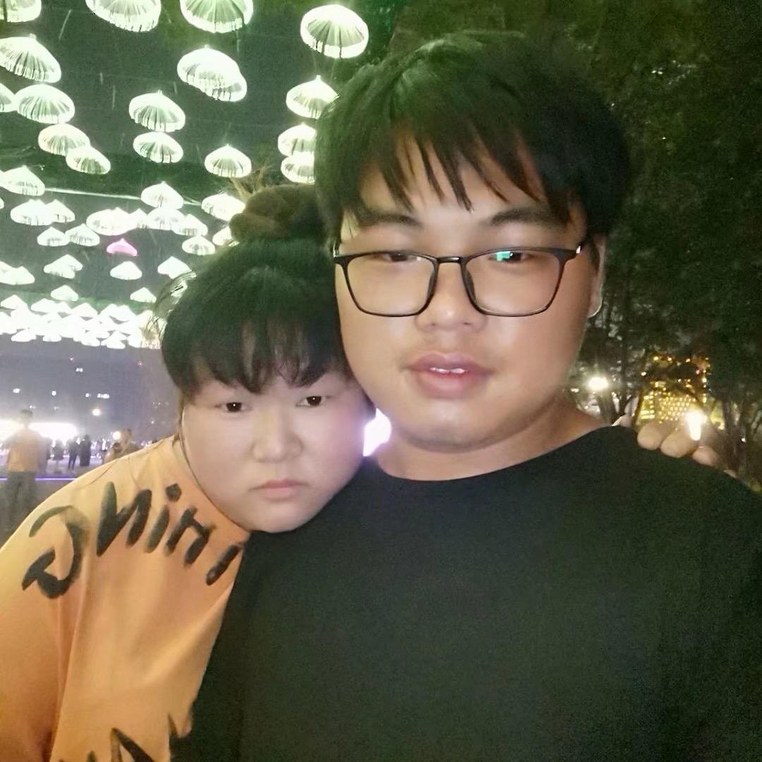 明明提拉米苏蛋糕