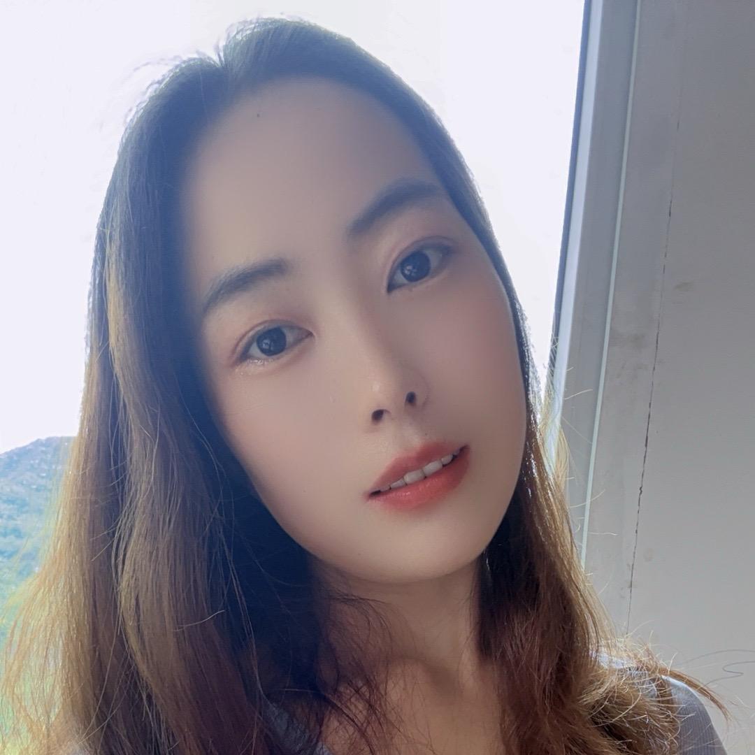 张张☘️