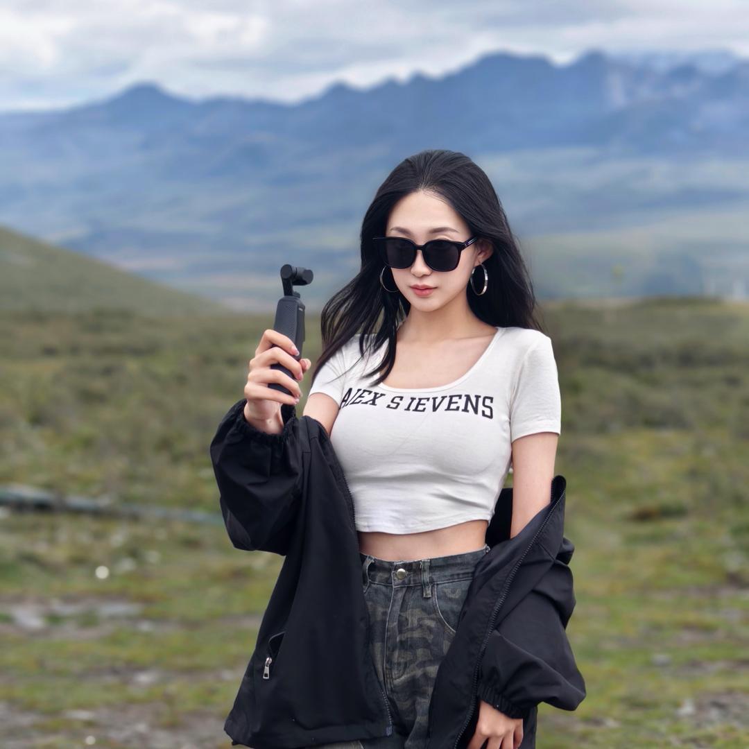 曼曼快快游