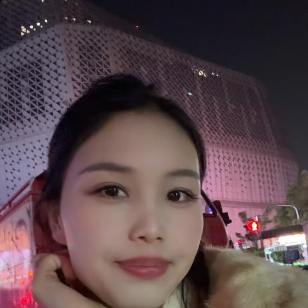 内黄县梁庄雪梨服装店（香港一诺羽绒服）