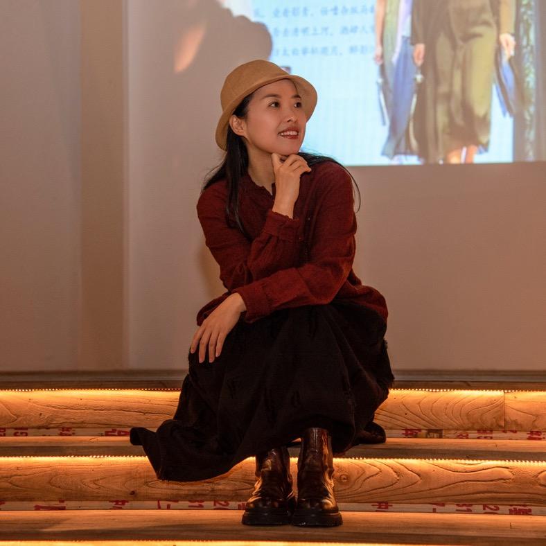 德州嫣红名裙国风女装
