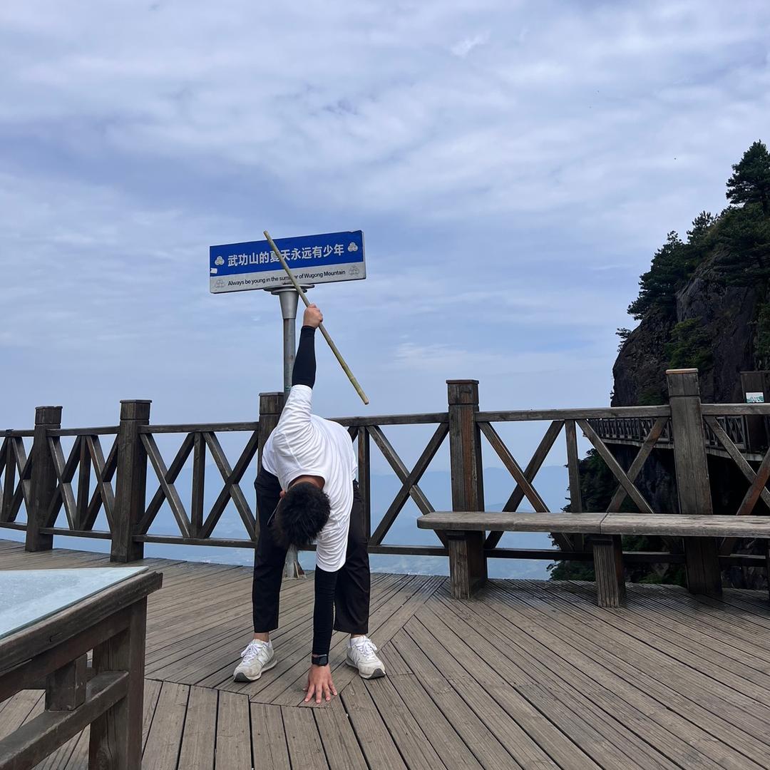 小楼要去旅游啊