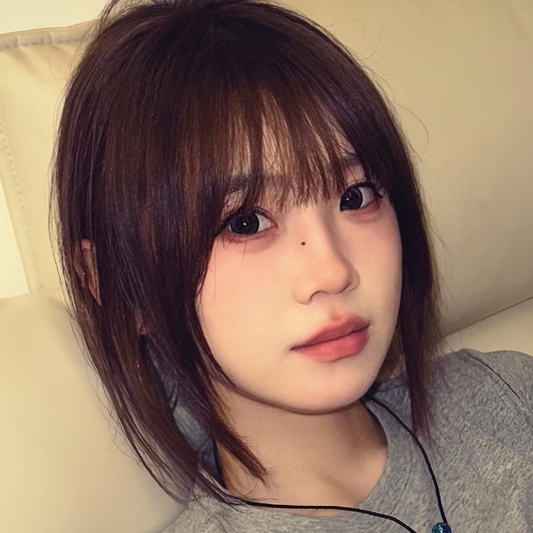 糊涂涂小郑郑儿🍑