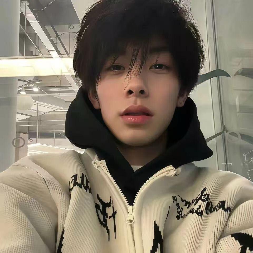 小赵同学.