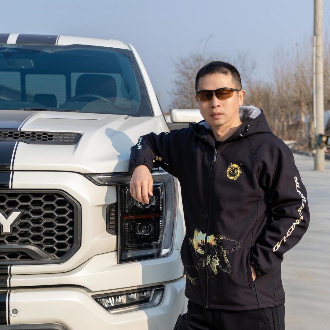 渔跃馨豪张兵