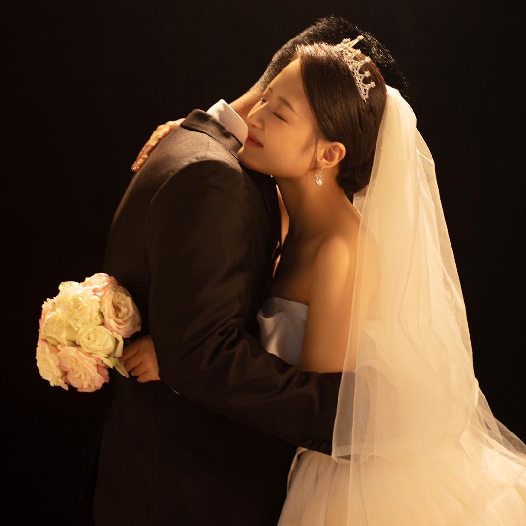 斌哥哥和彩妹妹💏