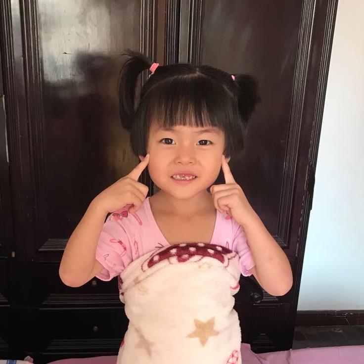可爱小妞妞