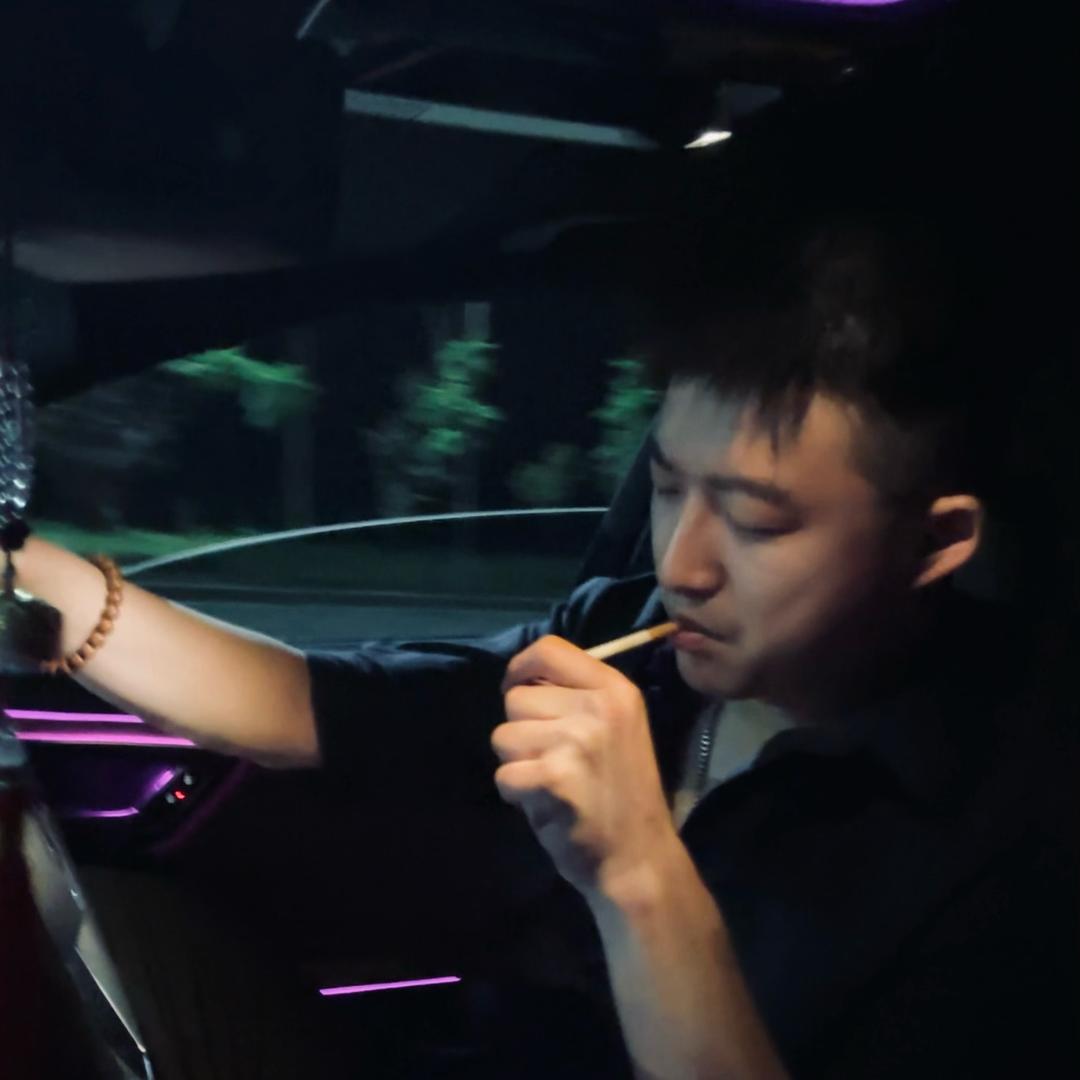 树懒爱吃西瓜🍉