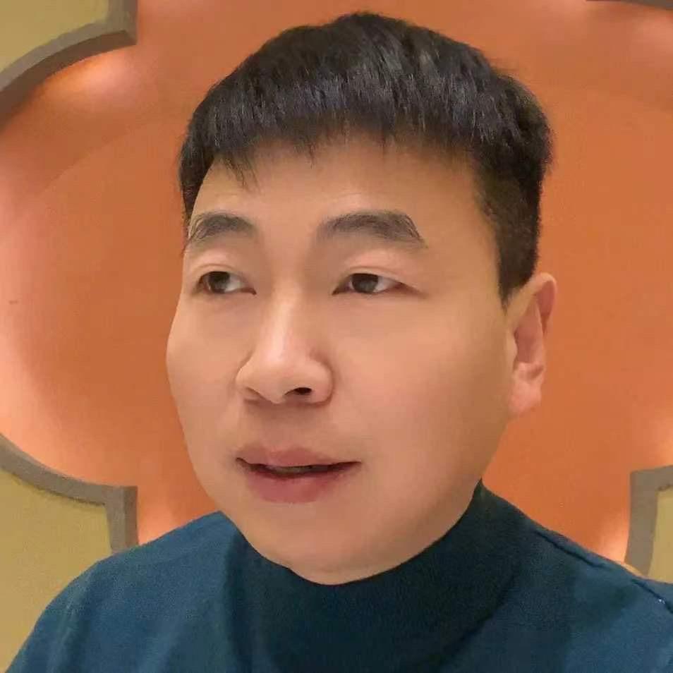 靠谱陈笨笨