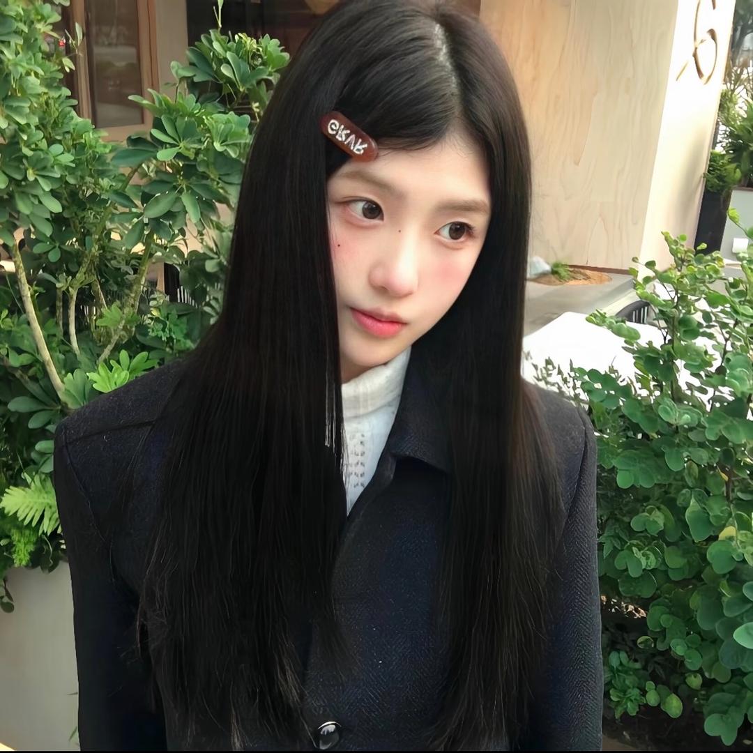 韩铁铁。