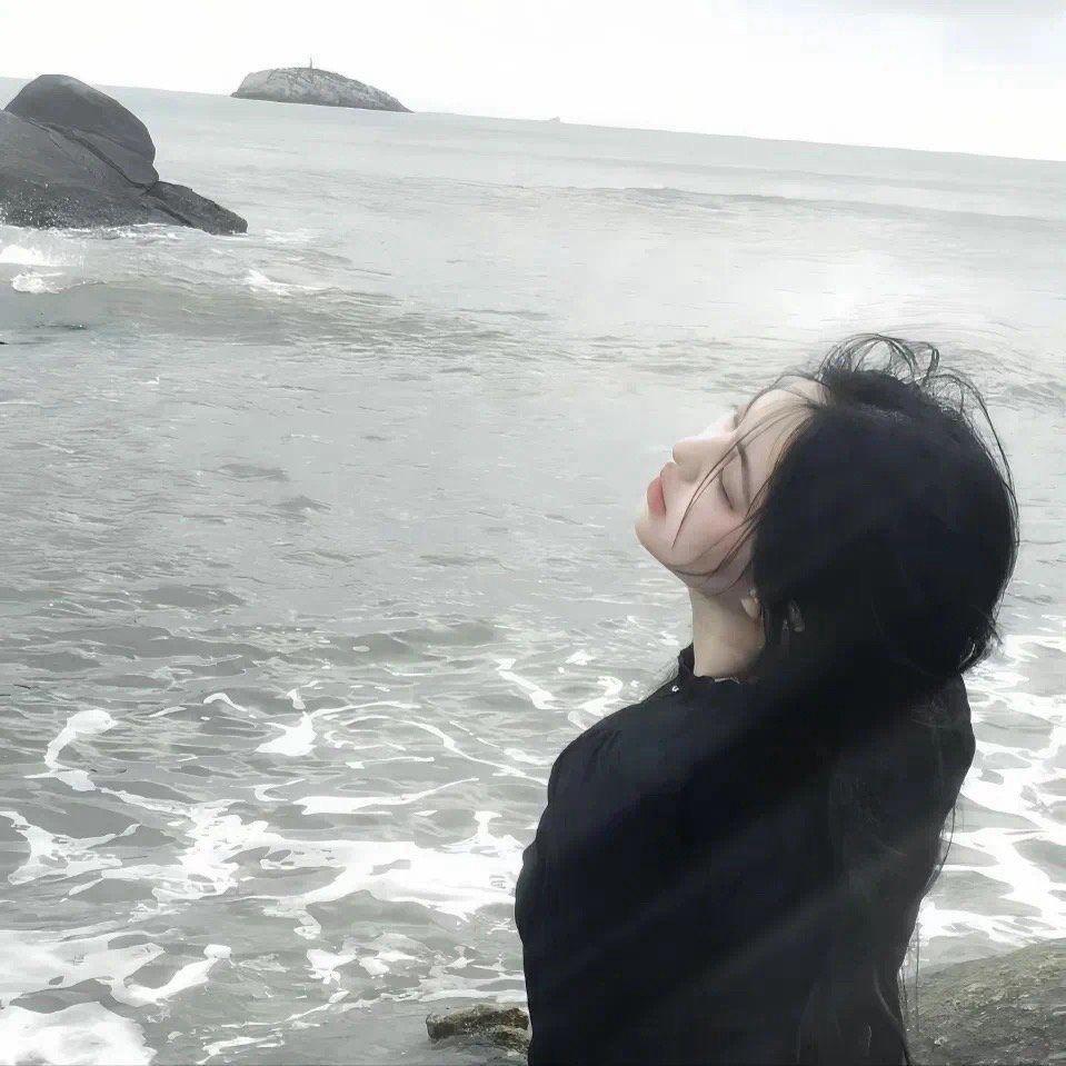 半夜爬所有女cv床