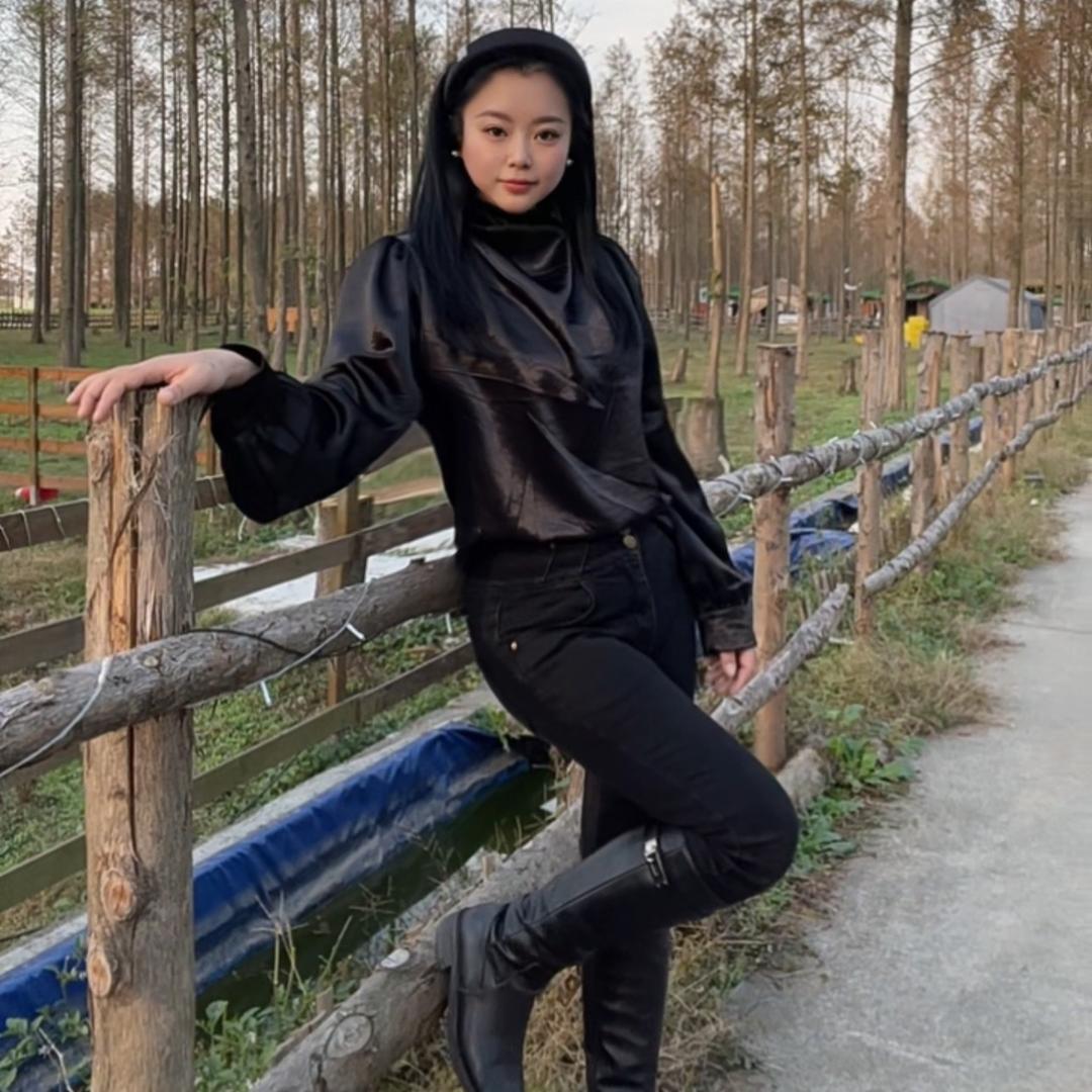 艾米姐姐（重庆地摊老火锅）