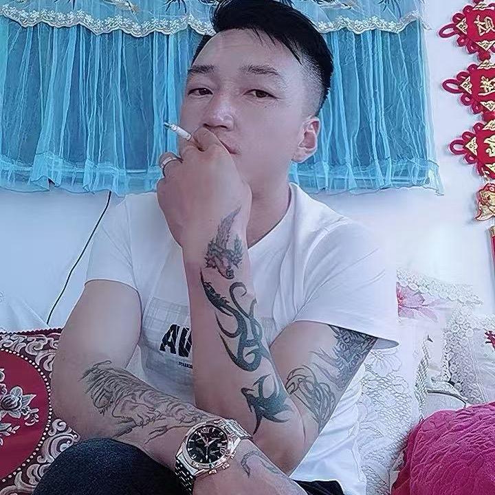 🥀᭄情傷꧔ꦿᩚ忽戀ꦿྀ💕