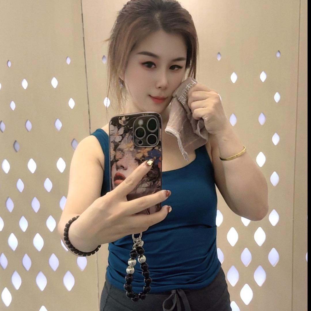 翠花钓鱼