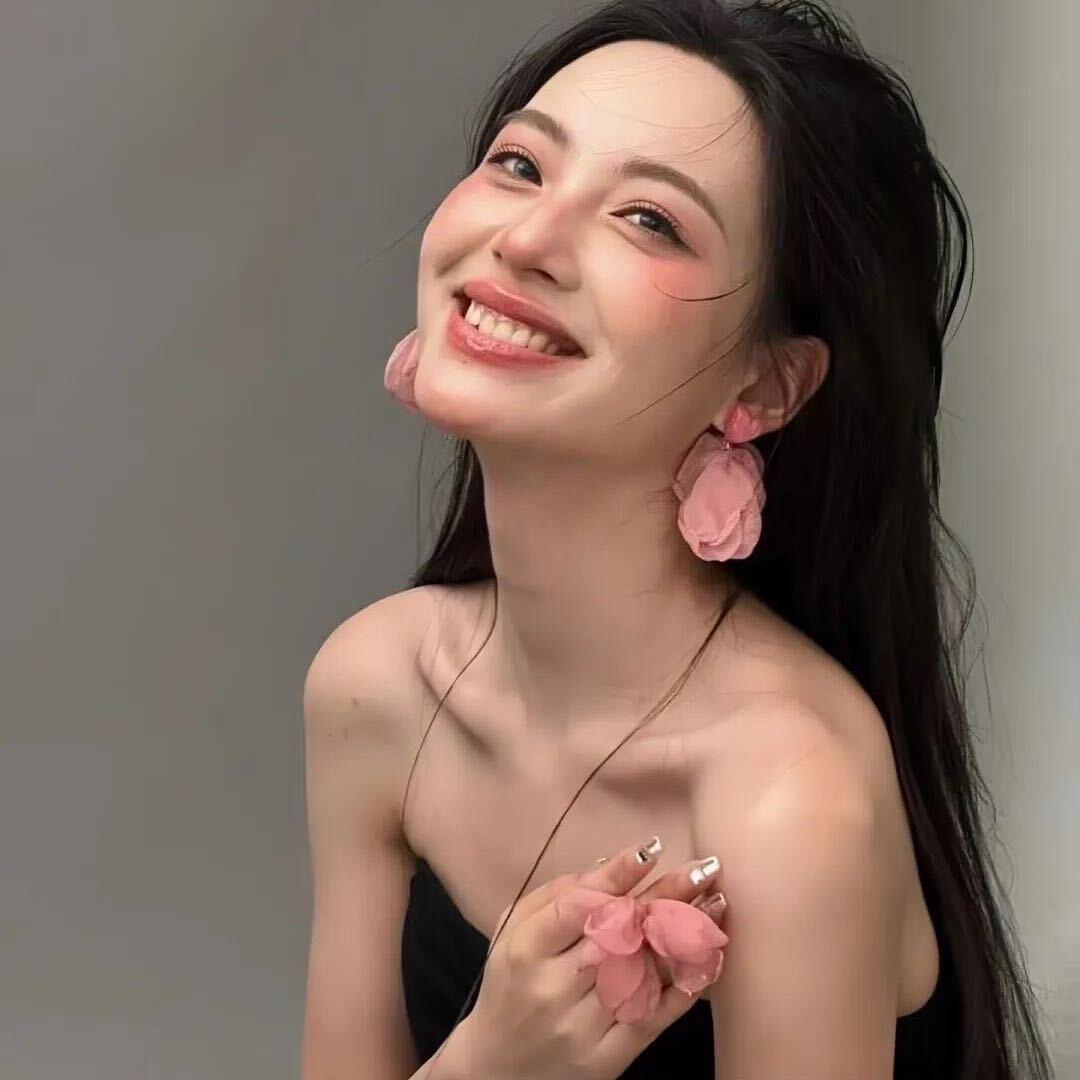 小吴很爱笑✨