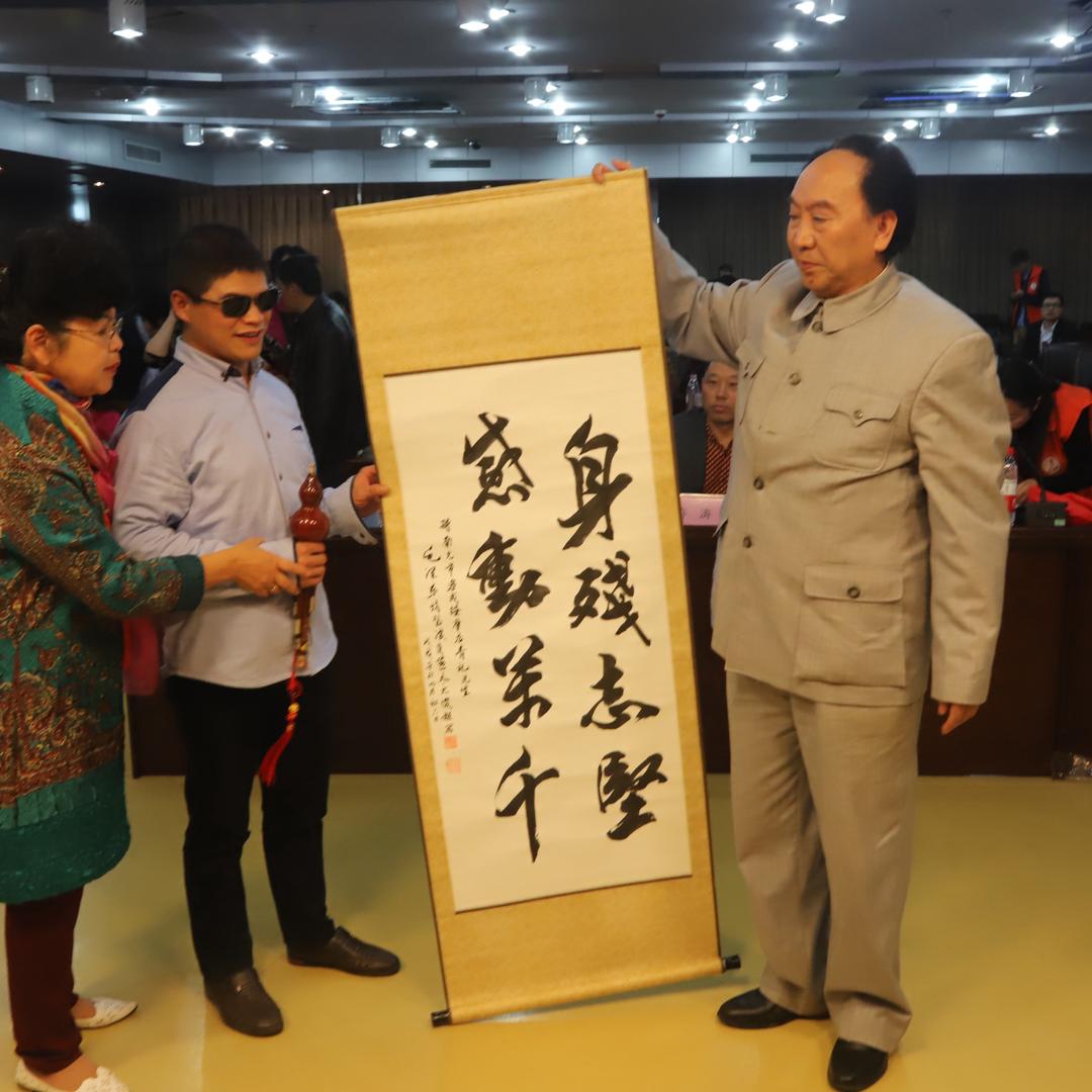 清晨之光