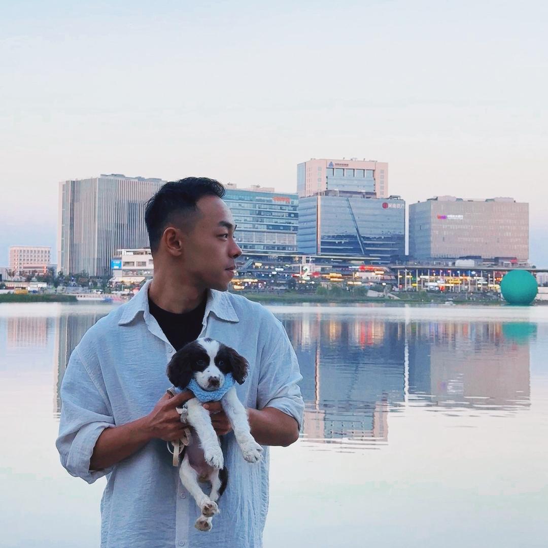 HH在户外