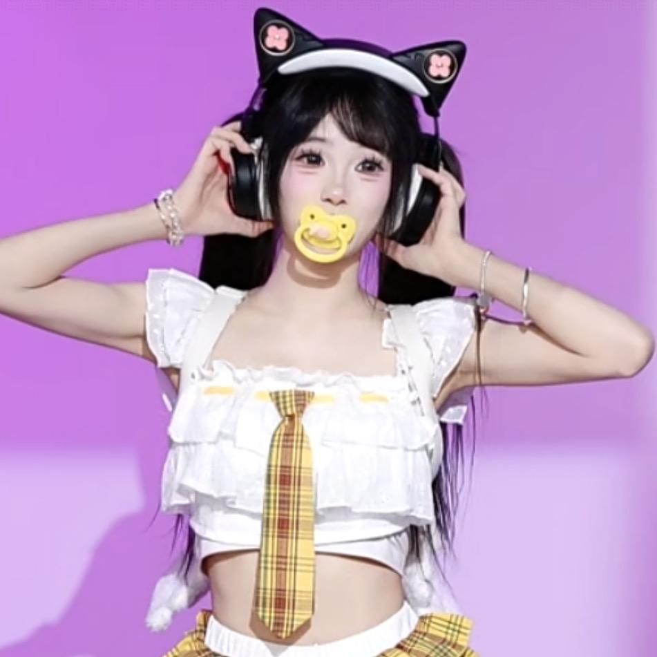 ʚ天ɞ ʚ 使 ɞ 甜🏖️（嘟嘴）♈️