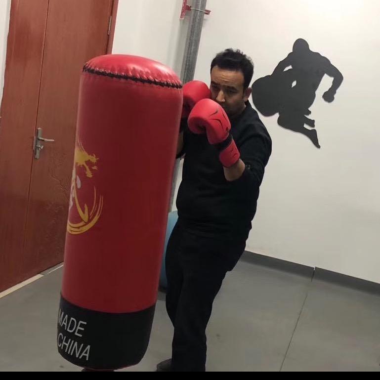 西龙007 🎖🎖🎖🎖。