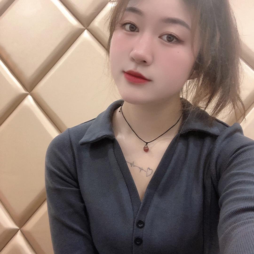 王小姐.