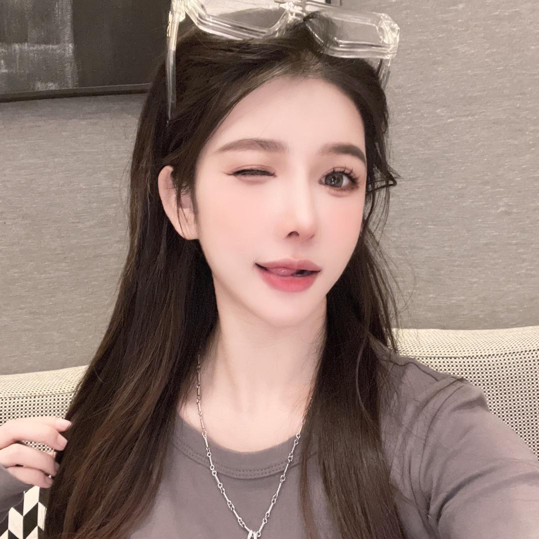 嗯哼啊🐰