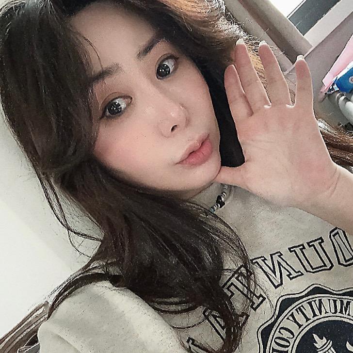 武汉coco姐讲韩国穿搭直播号