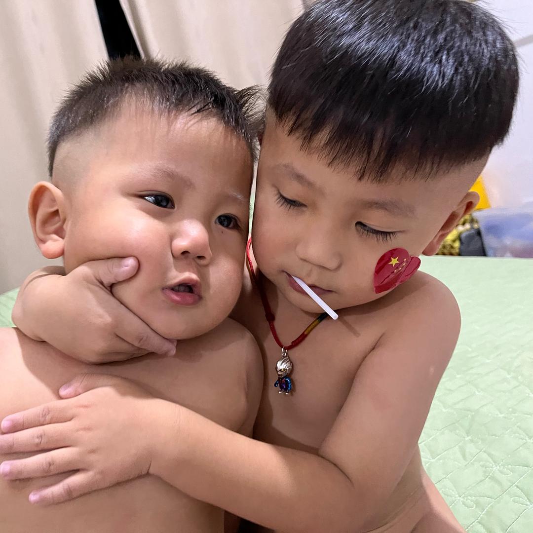 两个儿子的爸爸