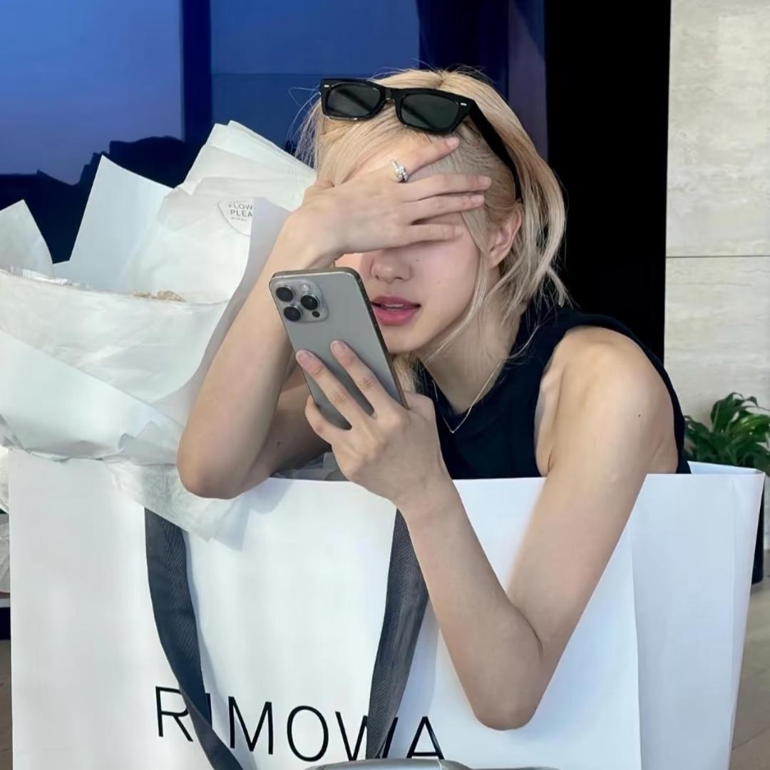 Y..言讌
